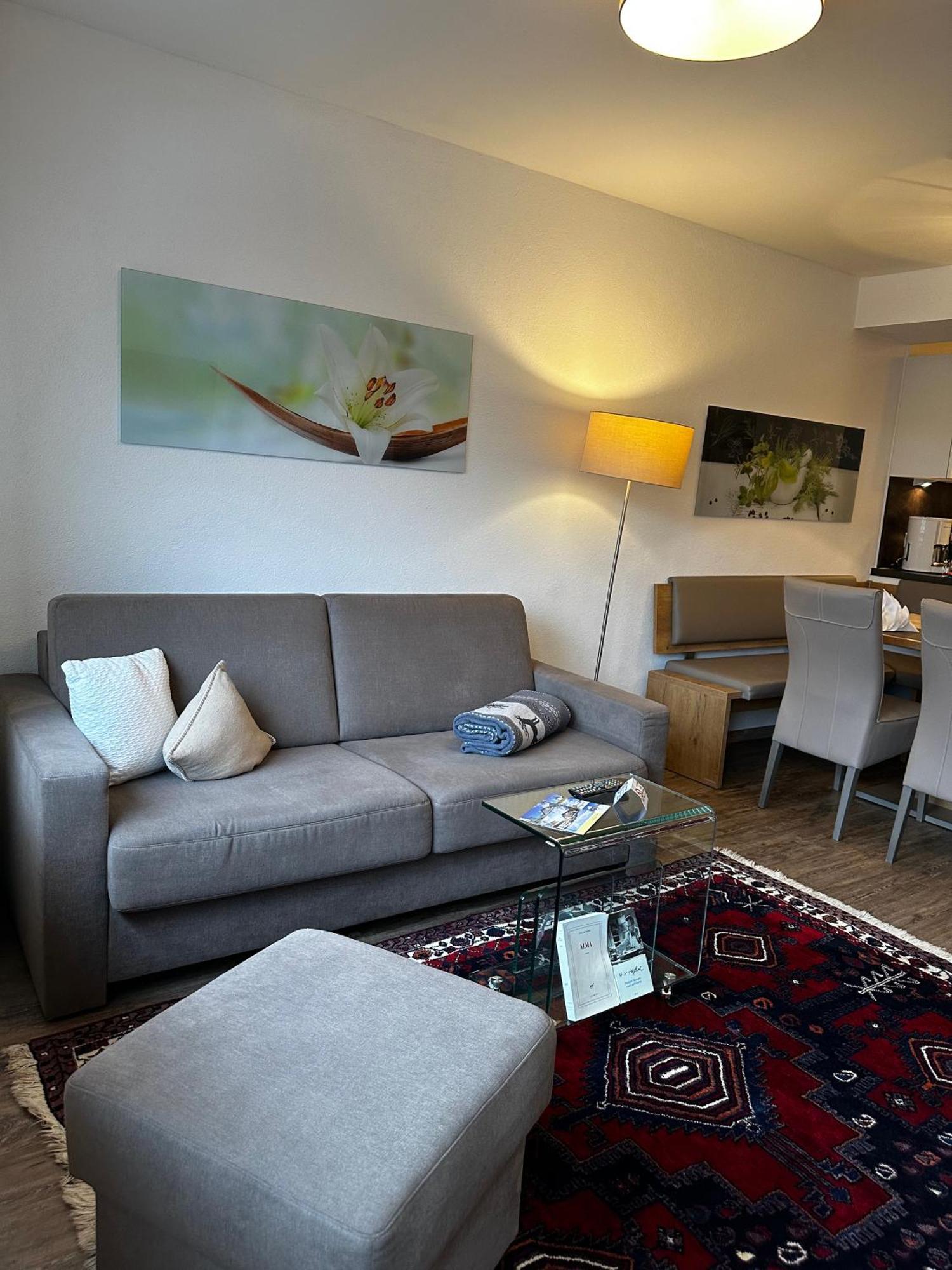 Appartementhaus Birkenwald เซเฟลด์ อิน ทิโรล ภายนอก รูปภาพ
